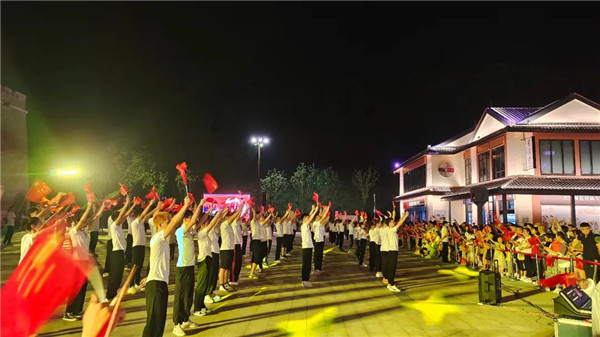 月光所照，皆為家國(guó)——景德鎮(zhèn)大型實(shí)景演出《china》國(guó)慶假期受到觀眾熱捧